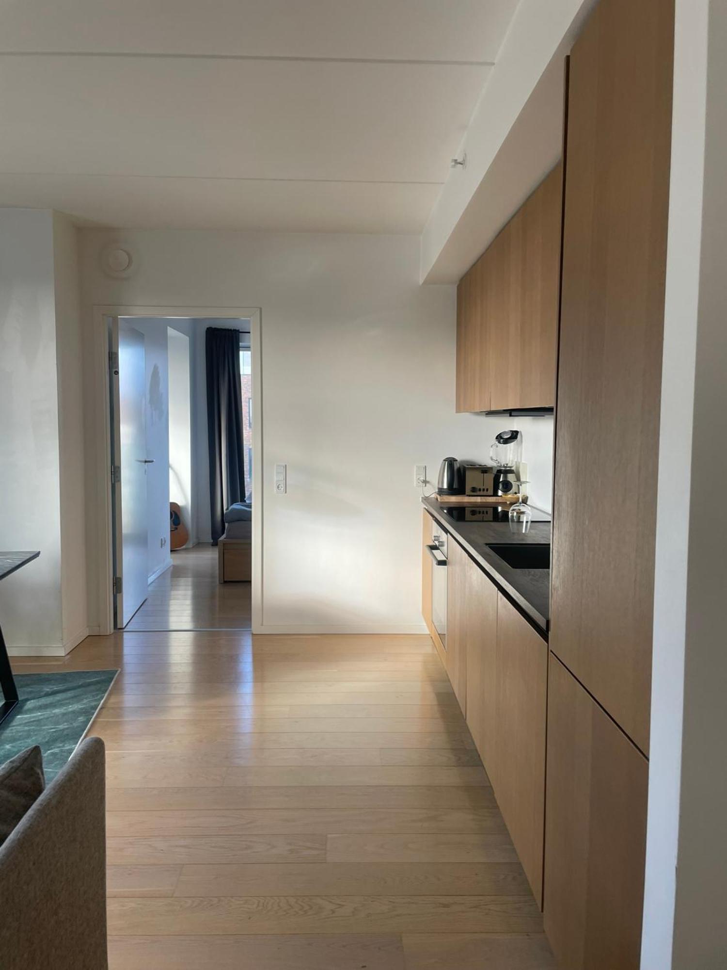 Private Seaview - 2 Balconies, 11th Floor, Elevator, Friendly Lively Area Apartment Aarhus