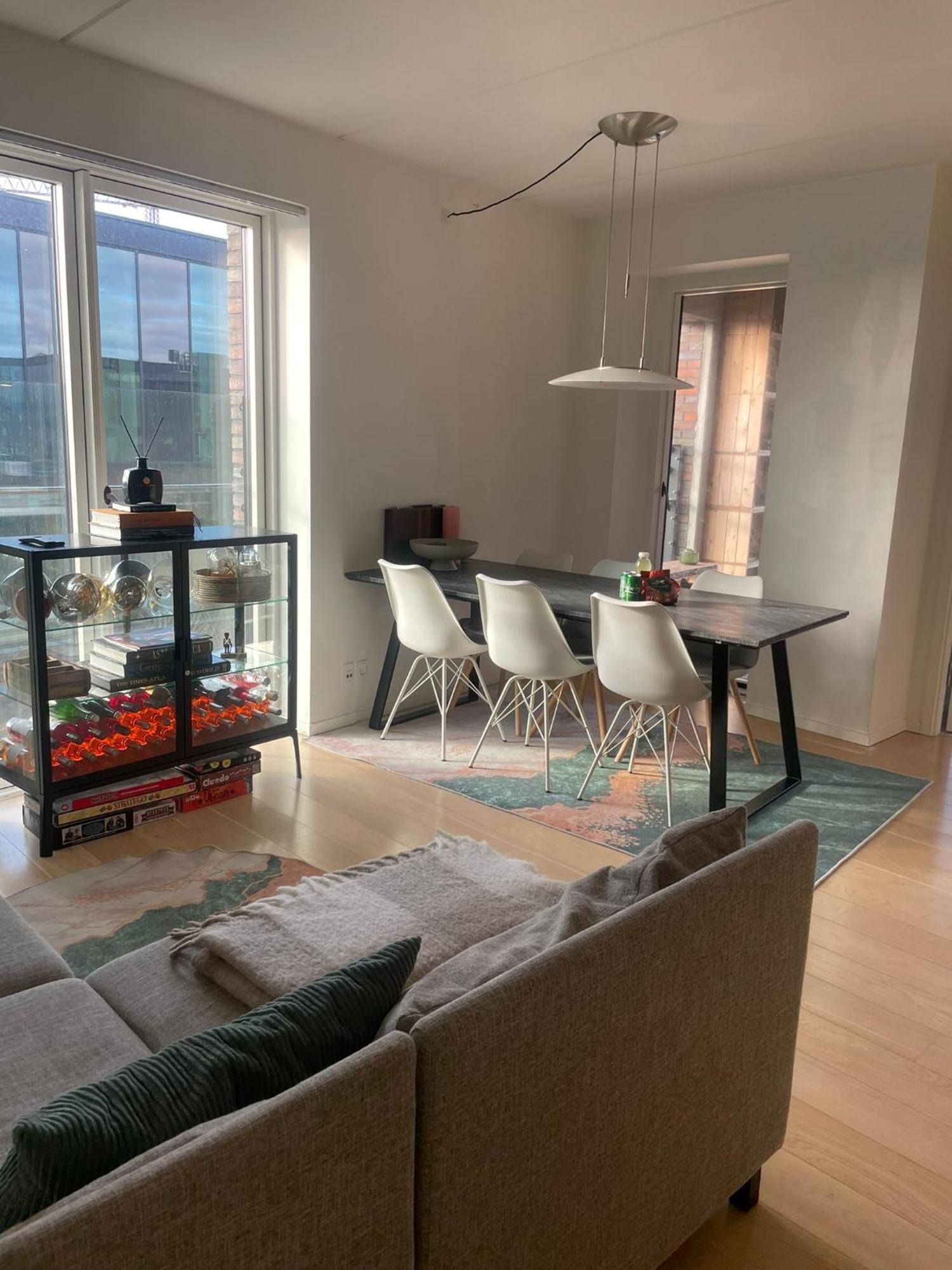 Private Seaview - 2 Balconies, 11th Floor, Elevator, Friendly Lively Area Aarhus