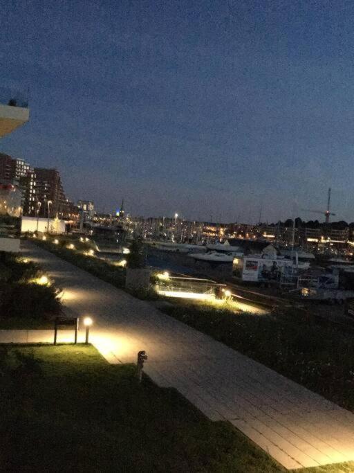 Lejlighed Private Seaview - 2 Balconies, 11th Floor, Elevator, Friendly Lively Area *